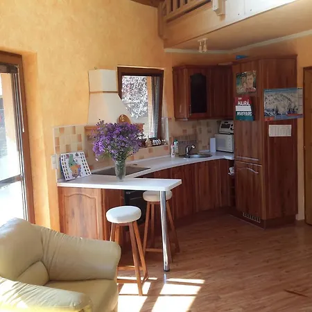 Loevoelde Apartman Segedín